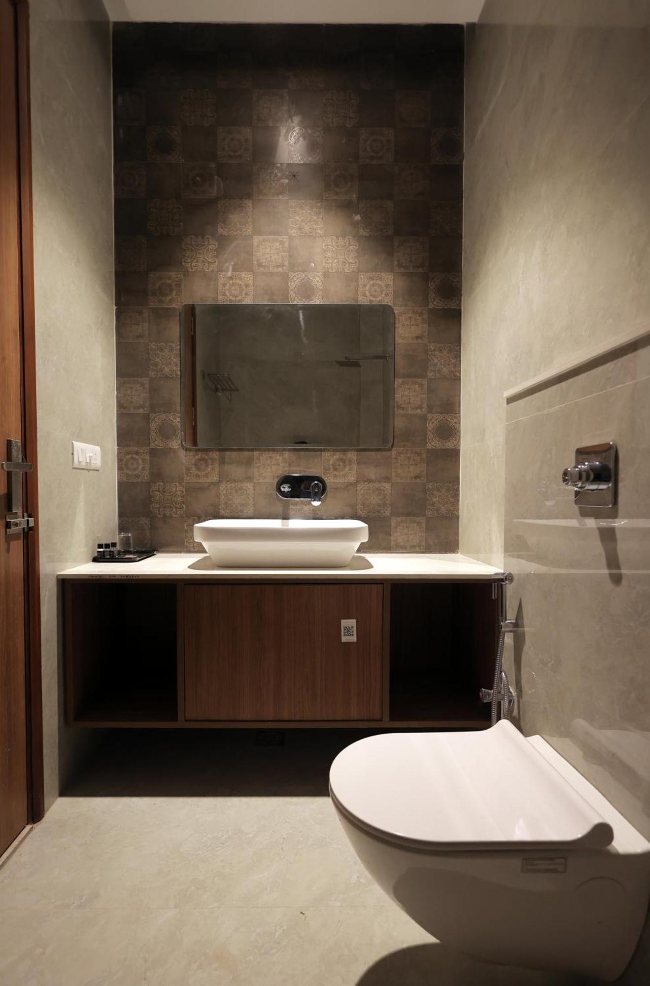 Hotel Regal Palm โมราดาบัด ภายนอก รูปภาพ