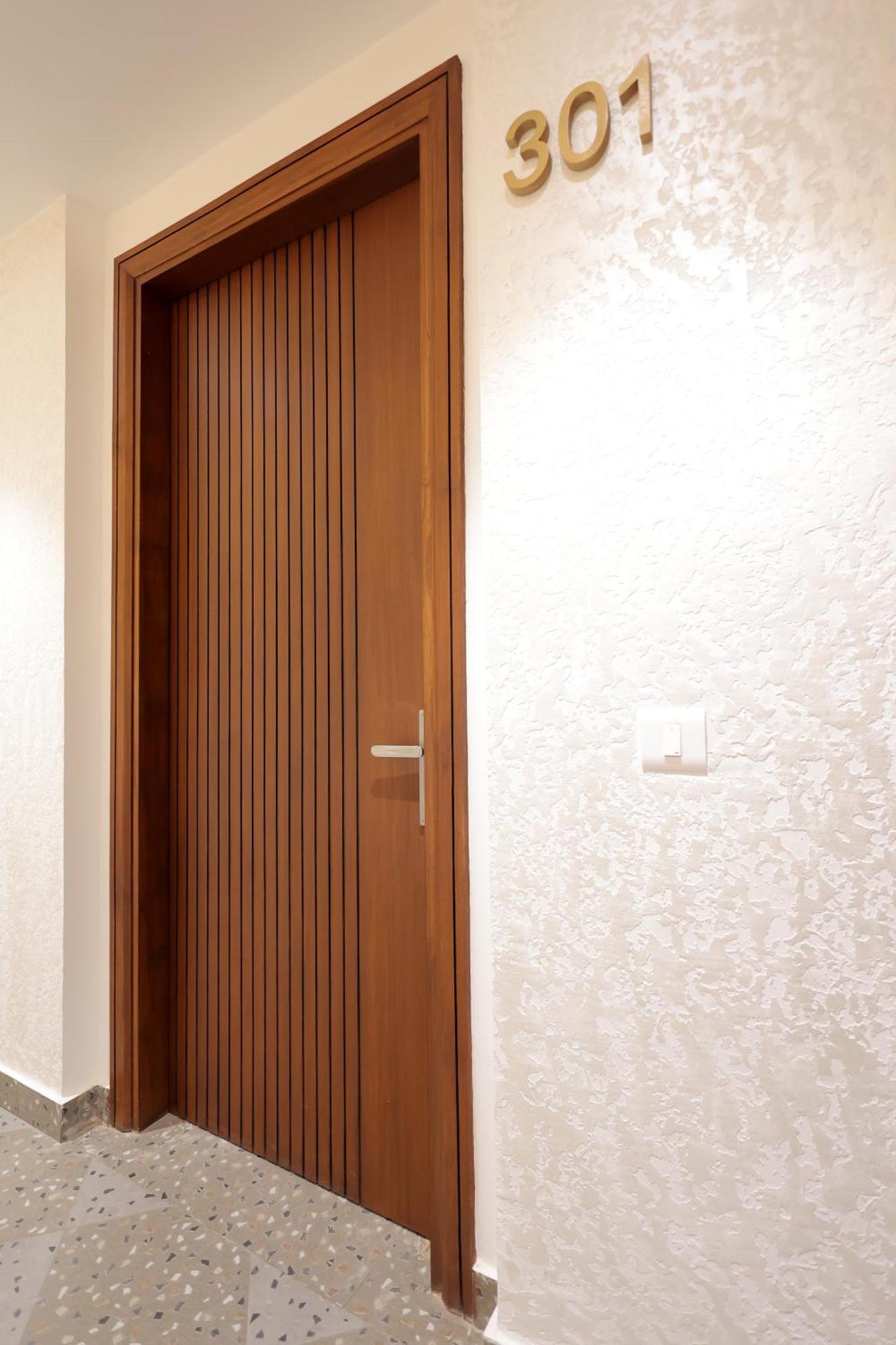 Hotel Regal Palm โมราดาบัด ภายนอก รูปภาพ